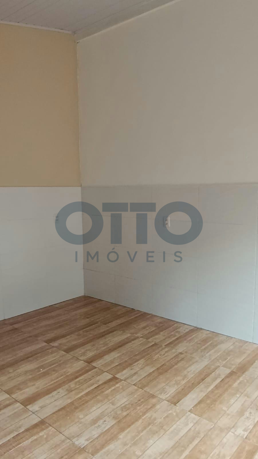 Ponto comercial de 60 m² com cozinha e banheiro para locação · foto 4