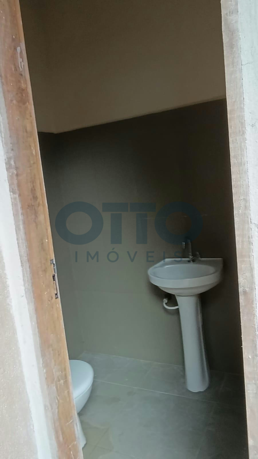 Ponto comercial de 60 m² com cozinha e banheiro para locação · foto 9