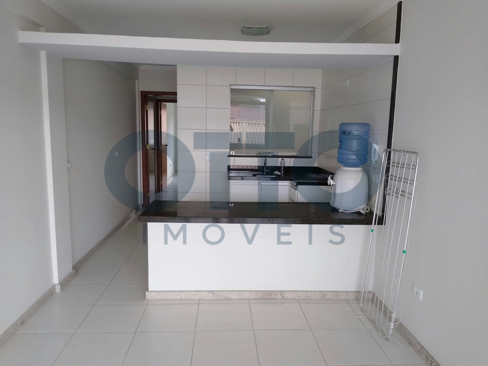 Apartamento de 1 quarto com vaga para aluguel mensal no Centro, Porto Seguro - BA · foto 2