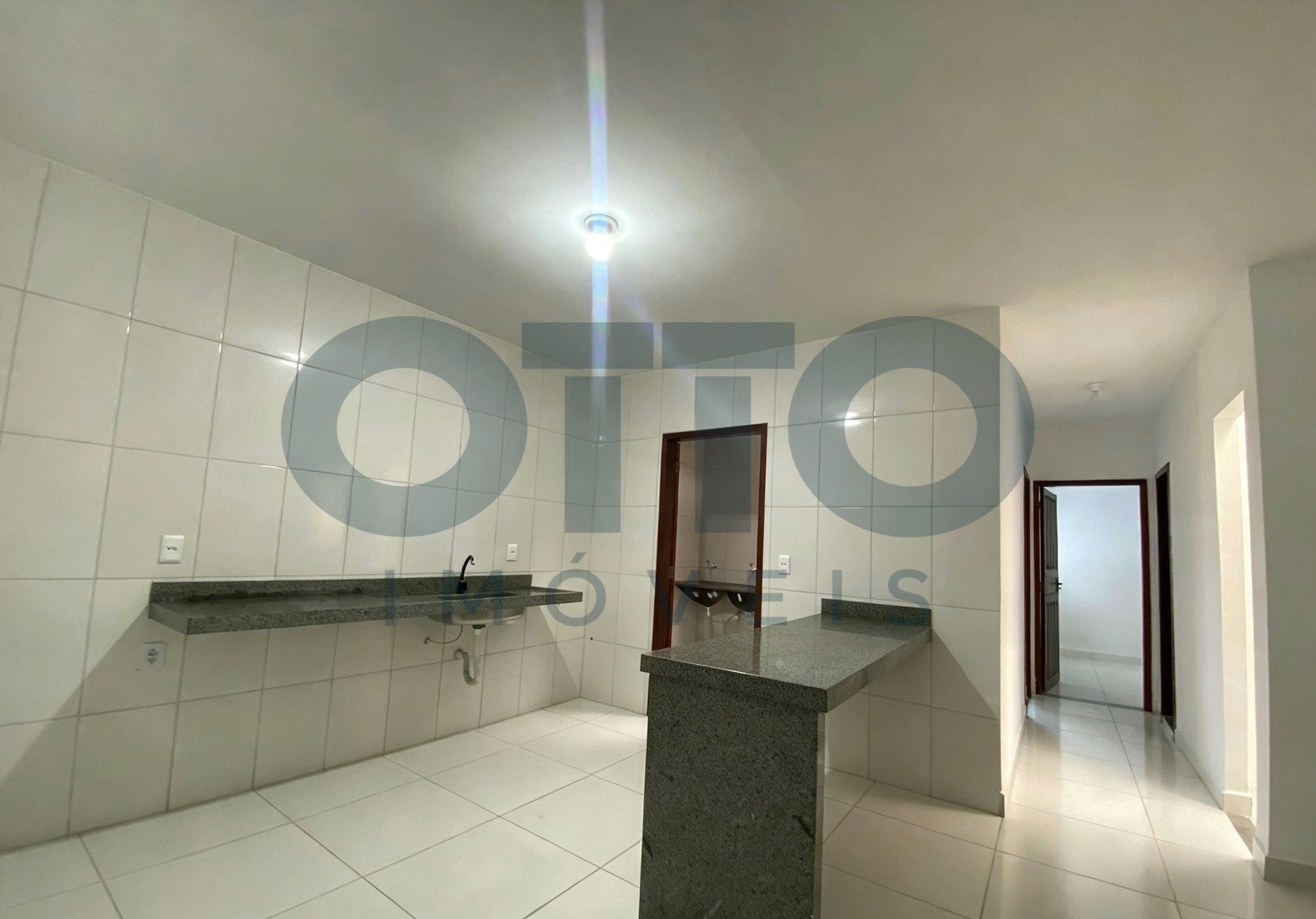 Apartamento para Locação no Piso Superior | 2 Quartos | Bairro Santiago – Arraial d’Ajuda · foto 2