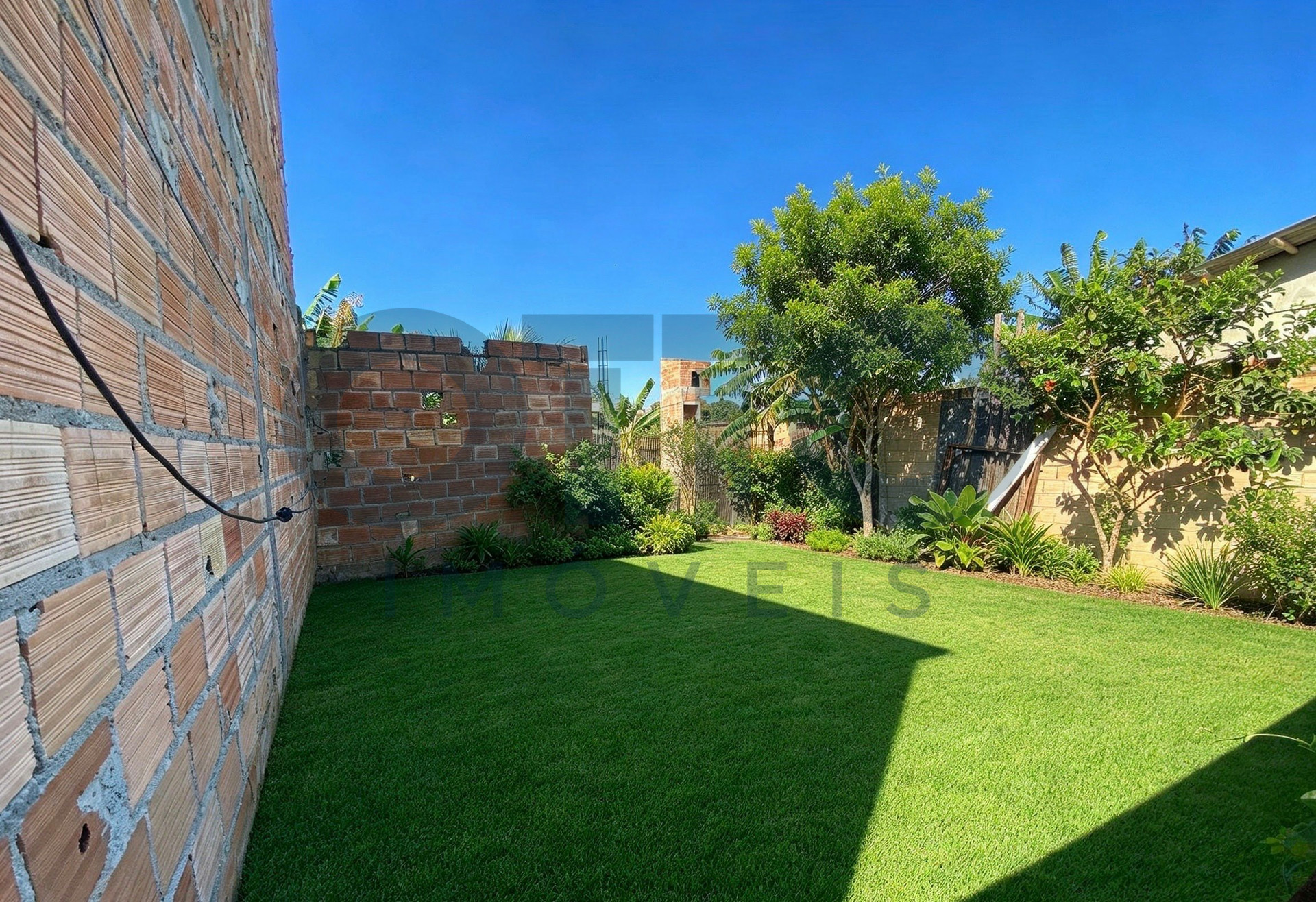 CASA COM PONTO COMERCIAL E TERRENO À VENDA NO ALTO DAS VILAS – ARRAIAL D’AJUDA | · foto 7