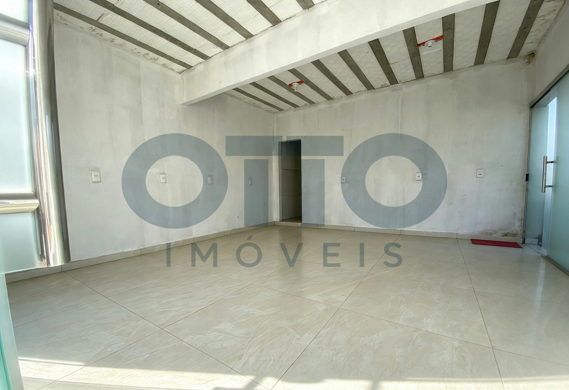 CASA COM PONTO COMERCIAL E TERRENO À VENDA NO ALTO DAS VILAS – ARRAIAL D’AJUDA | · foto 4