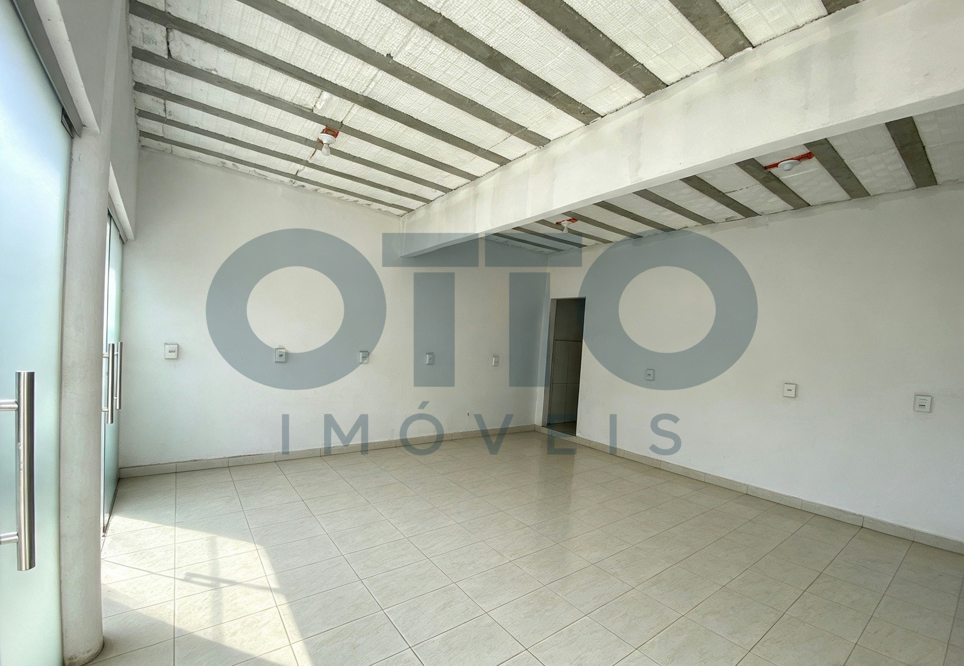 CASA COM PONTO COMERCIAL E TERRENO À VENDA NO ALTO DAS VILAS – ARRAIAL D’AJUDA | · foto 6
