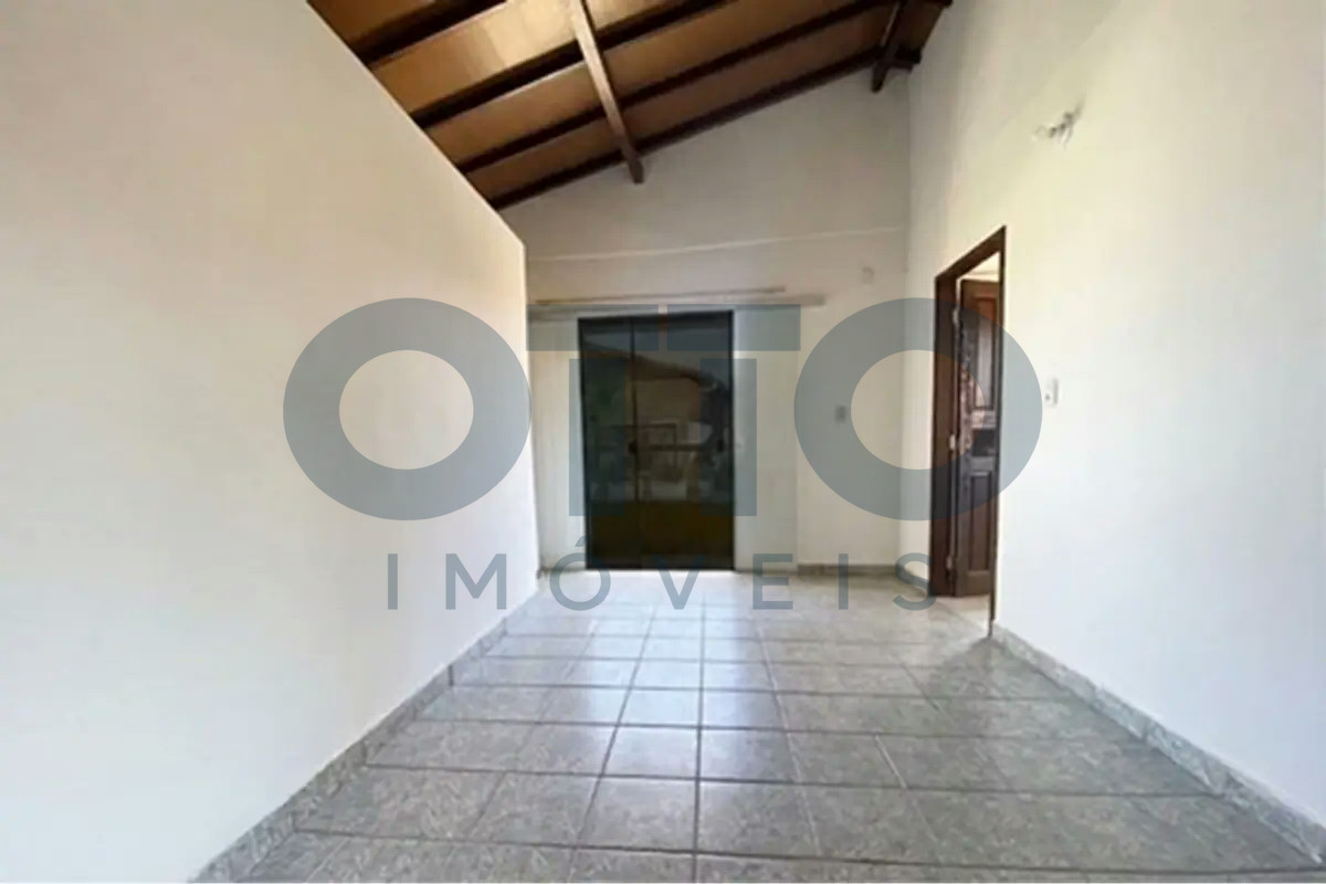 Foto de Casa com 3 quartos em Arraial — Alugado