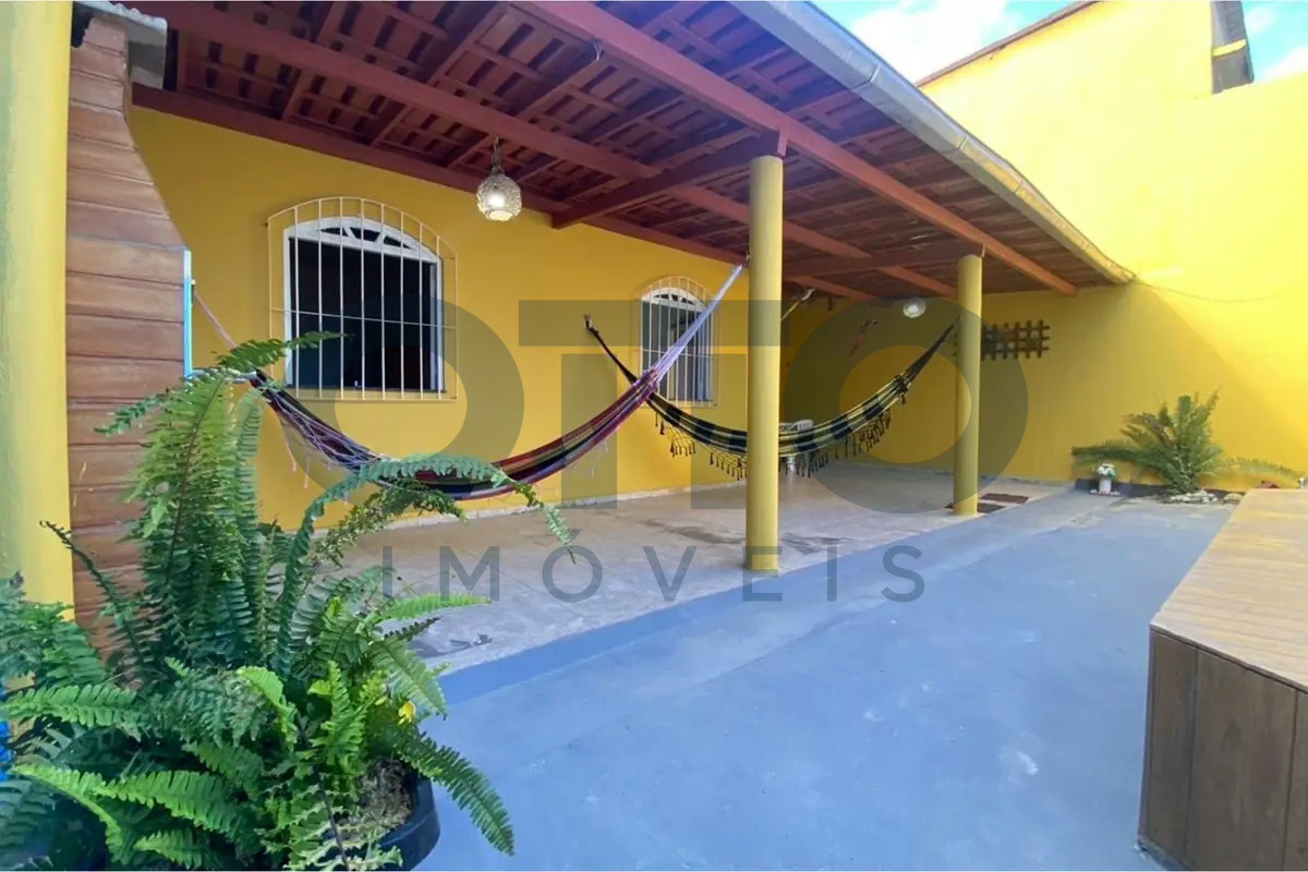 Foto de Casa com 2 quartos em Arraial — Alugado